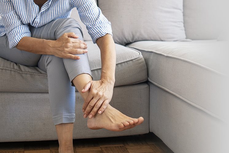 gambe gonfie e doloranti