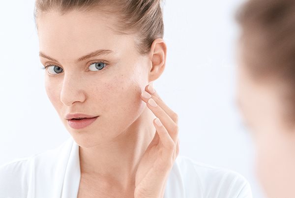 Mastná a aknózní pleť